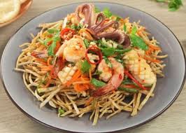 GỎI KHOAI MÔN HẢI SẢN