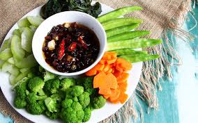 NGŨ QUẢ LUỘC + KHO QUẸT