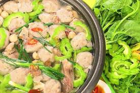 LẨU THÁC LÁC KHỔ QUA